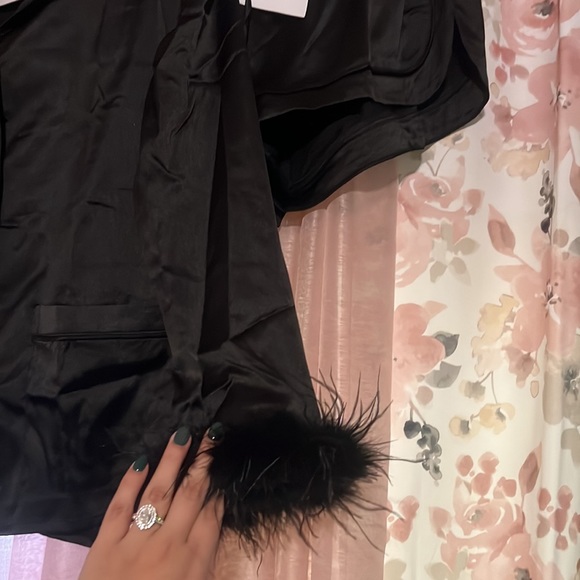 Buddy Love Prescott feather trim Pajama set in black - Picture 9 of 10